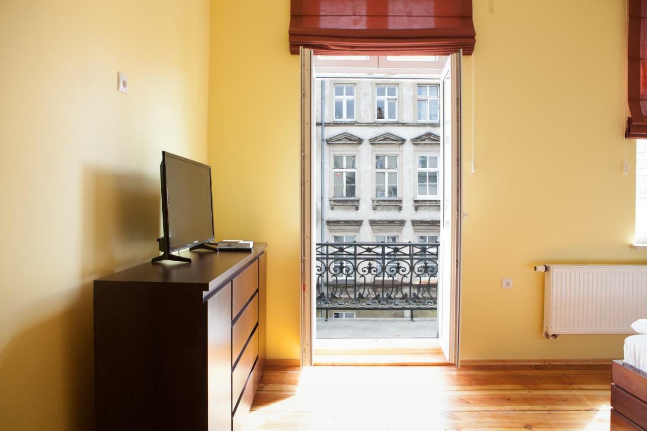 Czar Garbar Apartment พอซนาน ภายนอก รูปภาพ